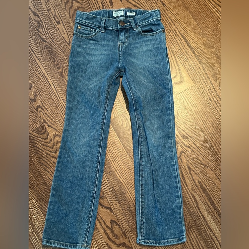 Oshkosh B’gosh kids jeans skinny snap and zipper closure